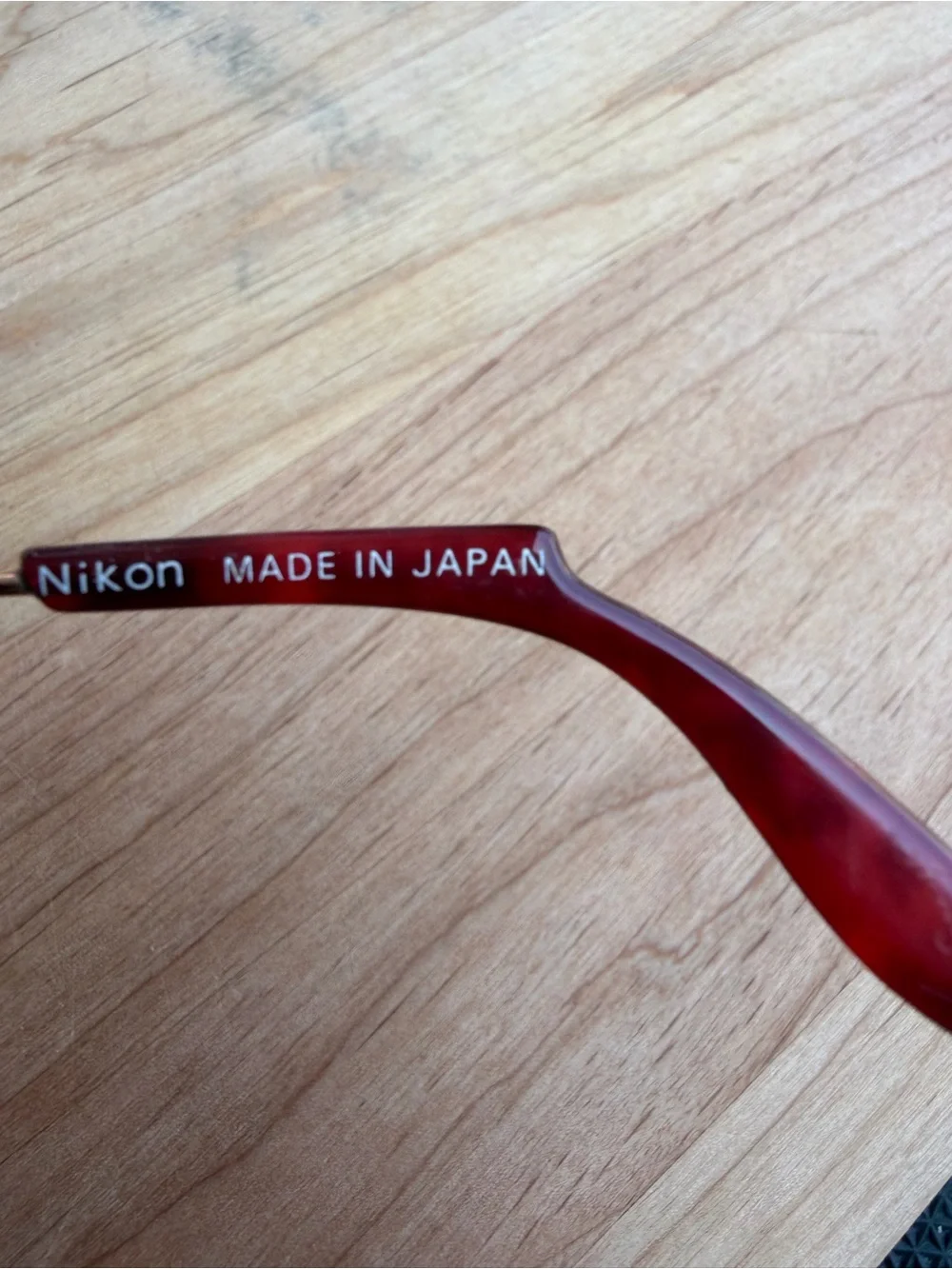 Vintage Nikon Cat-Eye Women's Sunglasses in Tortoise Red
